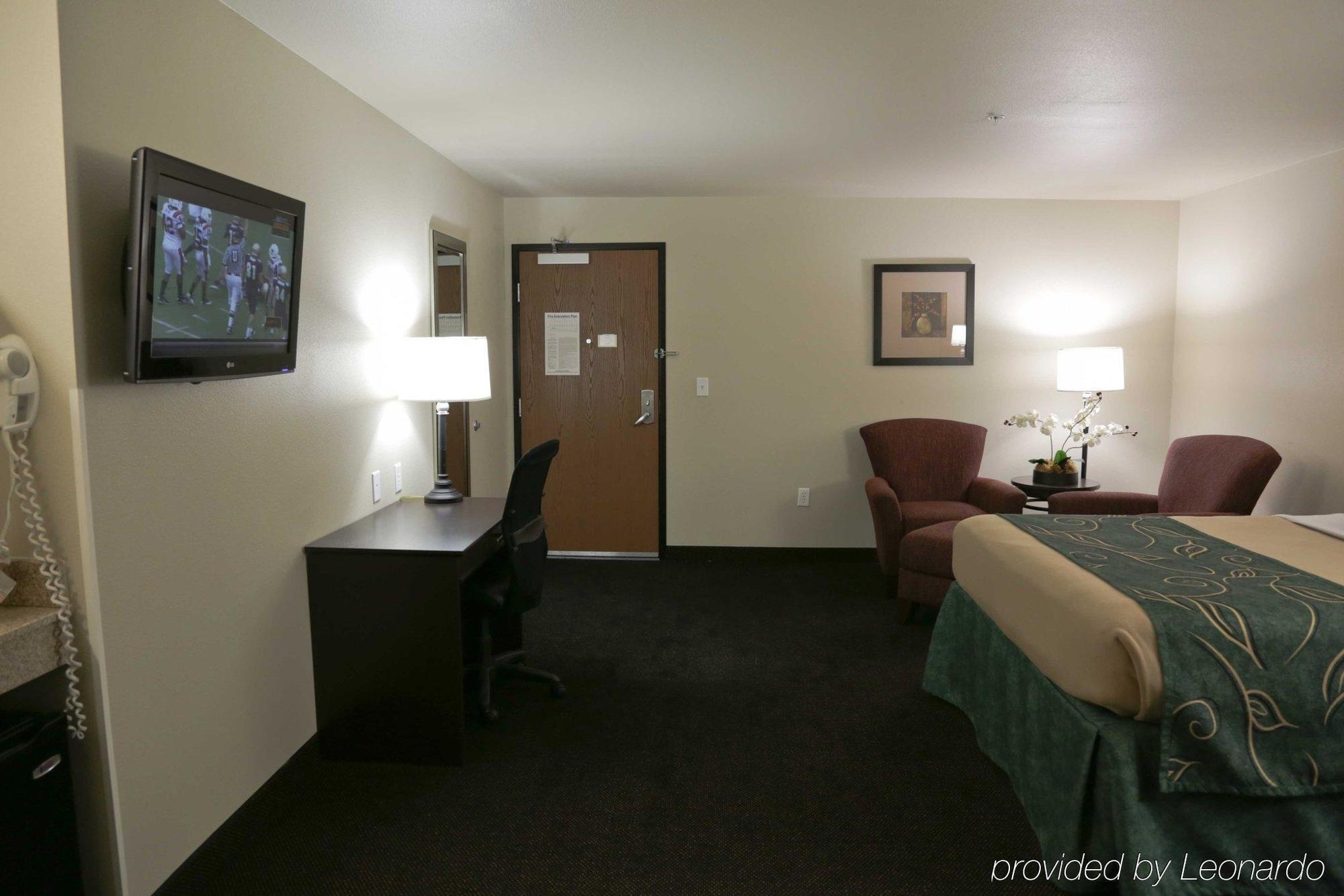 Travelodge By Wyndham Mcalester Esterno foto